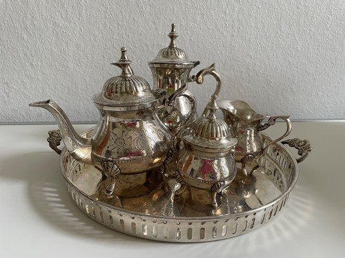Set kännchen mit milch - kännchen,